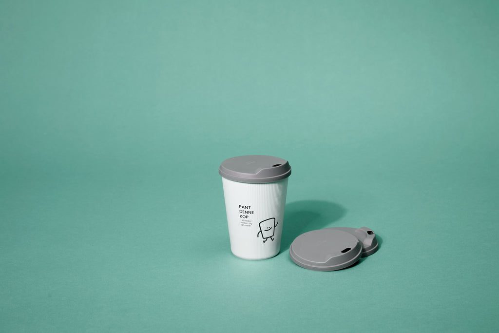 Sæt: Hvid termokop 250 ml + hvid termokop 430 ml + låg + transportkasse